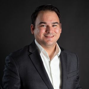 Meet your Posher, Josh